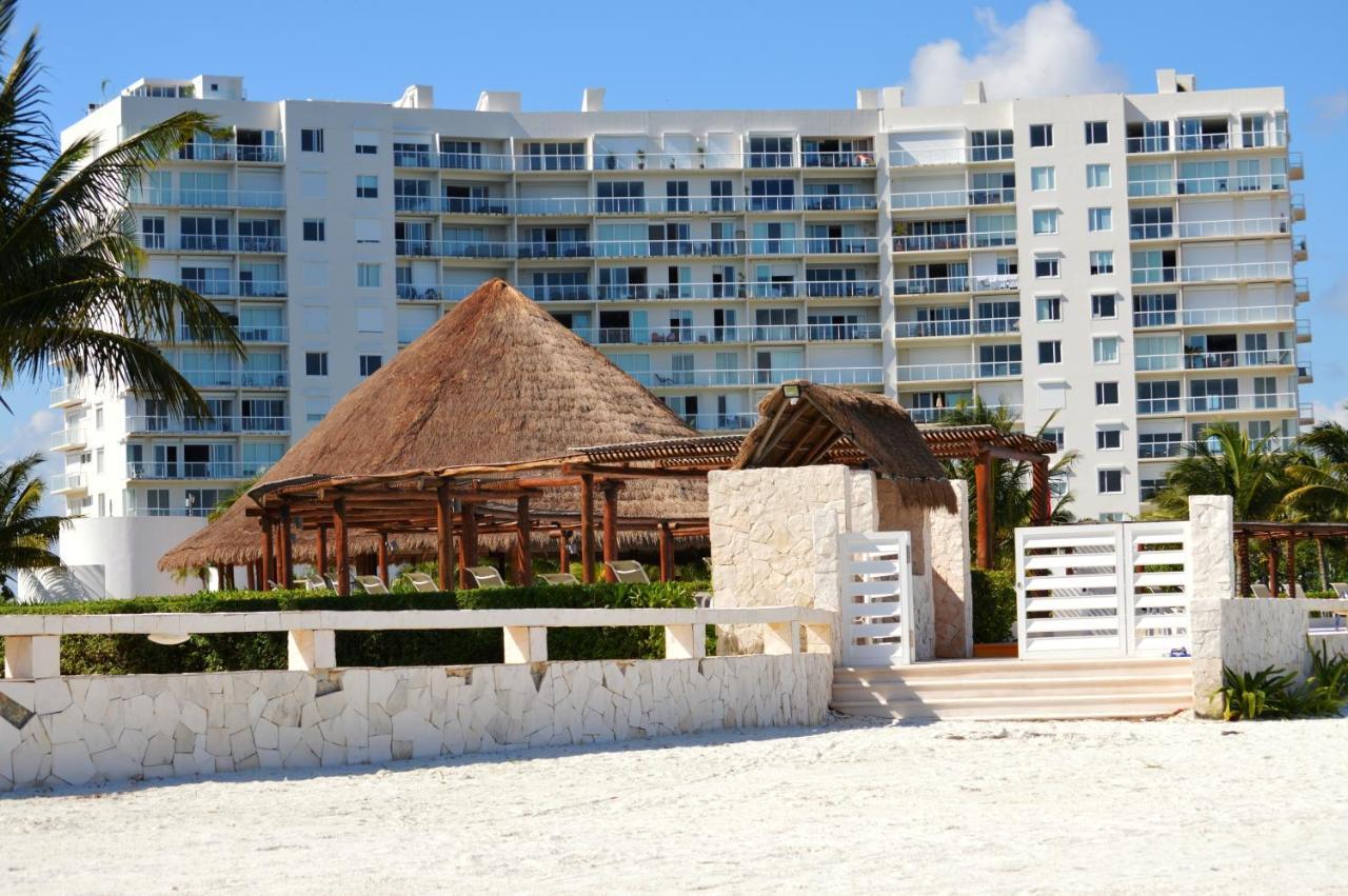 Cancun Amara Bagian luar foto