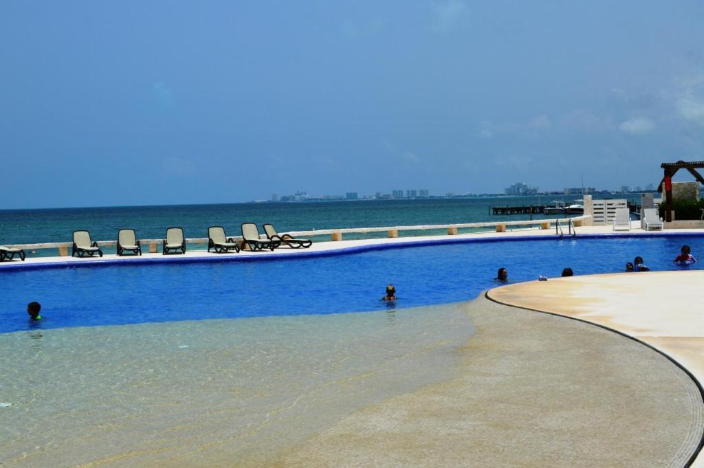 Cancun Amara Bagian luar foto